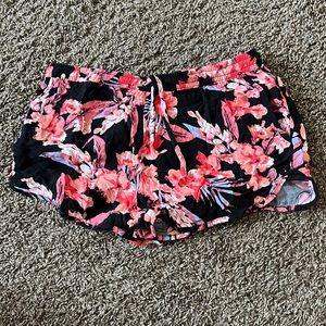 Floral Tie Waist Shorts